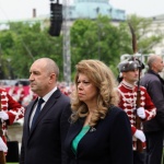Илияна Йотова: Нашата огромна задача е да оставим на децата си мира!