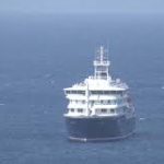 Круизният кораб, засегнат от огнище на хантвирус, пристигна на остров Тенерифе