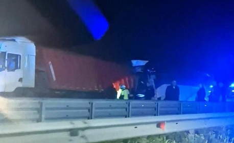 Тежка катастрофа на автомагистрала „Хемус” , има загинал и 20 пострадали