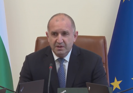 Намаляването на покупателната способност на гражданите изисква неотложни действия, каза премиерът Румен Радев