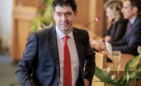 Иван Таков: Нефелният доклад на кмета за фигурите от Паметника на Съветската армия е отчаян политически PR ход
