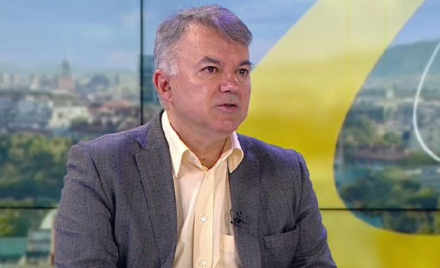 Богомил Николов: Проблемът с високите цени не е еврото, а неспазването на законите