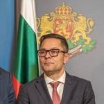 Александър Пулев: Имаме 3 месеца да спечелим обратно 3 млрд. € за икономиката