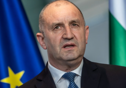 Румен Радев: ЕК започва процедура срещу България за прекомерен дефицит, възможни са санкции