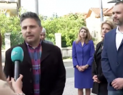 Родители на протест в Сливен заради мухъл и влага в детска градина