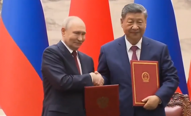 Путин и Си Дзинпин с общ фронт: Енергетика, търговия и нов световен ред