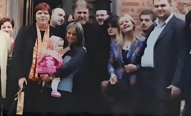 Лъжеиподякон Атанас Стефанов се оказа „МАША” на Делян Пеевски