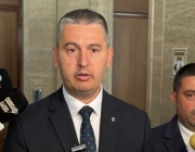 Правителството се чуди как да приеме повече мигранти - в нови центрове или с разширяване на съществуващите