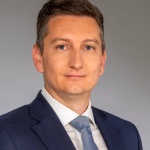 Иван Василев: Електронното управление у нас олицетворява неработещата администрация