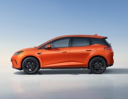 Новият BYD DOLPHIN G DM-i задава нов стандарт в европейския B-сегмент