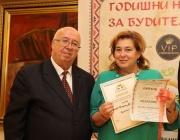Водещи учени се събират на форум "Кръвта вода не става" в София