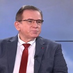 Превишил ли е Ерол Мюмюн правата си при обществени поръчки за милиони