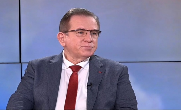 Превишил ли е Ерол Мюмюн правата си при обществени поръчки за милиони