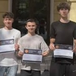Бургаски ученици се борят с най-добрите в света по програмиране