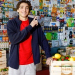 „Скокът на годината“: Арманд Дуплантис преодоля 5,50-метрова стена от продукти на Lidl 