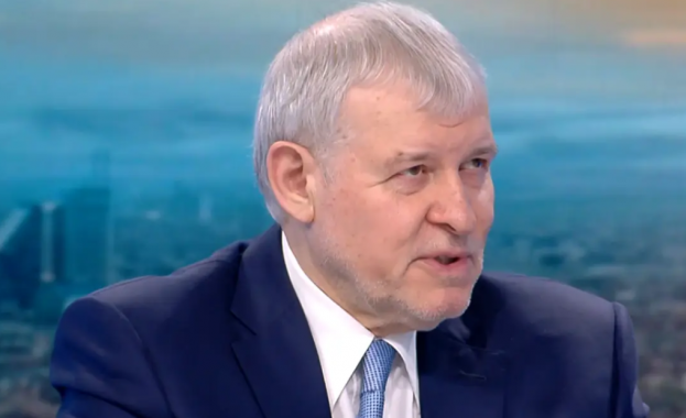 Румен Христов: Ще гласувам за замразяване на депутатските заплати