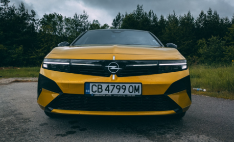 Обновената Astra на Opel: За всеки по нещо