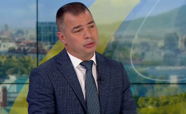 Между 3000 и 5000 евро плащат мигранти за да дойдат