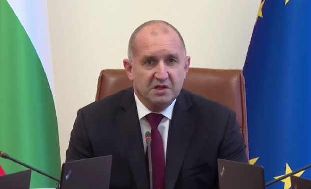 Правителството слага край на предоставяне на въоръжение от Българската армия
