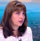 Ефремова за майчинството: Не е времето за промени, ще се обсъждат увеличения за 2027 г. 