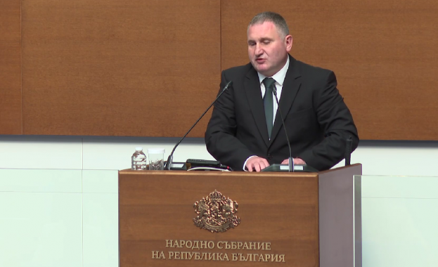 Само 50 дни след началото на управлението Прогресивна България вече