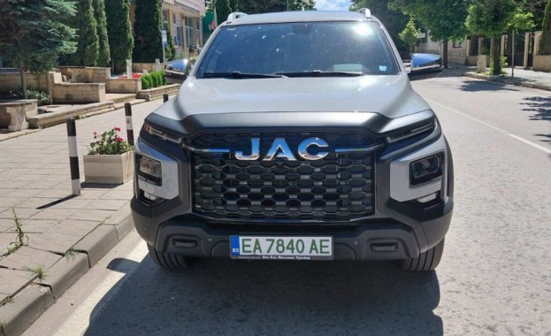 Община Димово закупи нов електрически автомобил и мобилна зарядна станция