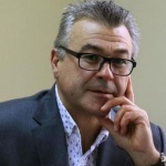 Финансист: Значимостта на долара със сигурност намалява в момента