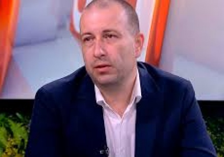 АПИ: Ремонтите по "Тракия" и "Хемус" ще приключат до края на юни, за туристическия сезон ще се пътува безпроблемно 