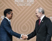 Русия освободи 24 филипинци след намеса на президента Маркос