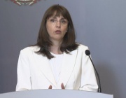 Министър Ефремова: От 1 юли социалната пенсия за старост ще се увеличи до 183,81 евро