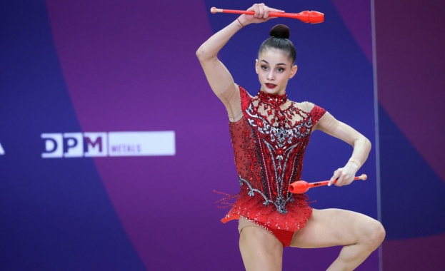 Националката Алекса Рашева спечели титлата в многобоя и се класира