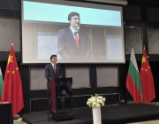 Крум Зарков за Китай: Няма как да не се поучим от страната, измъкнала милиони от ноктите на бедността