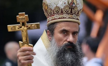 Патриарх Даниил: Господ победи смъртта чрез Кръста