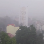 Проливни валежи, гръмотевични бури и градушки