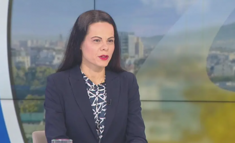 Министър Ивкова: Има достатъчно средства в здравната системата