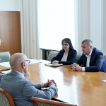 Министър Георги Пеев: Безопасността на полетите е основен приоритет, а правилата трябва да подпомагат развитието на авиацията