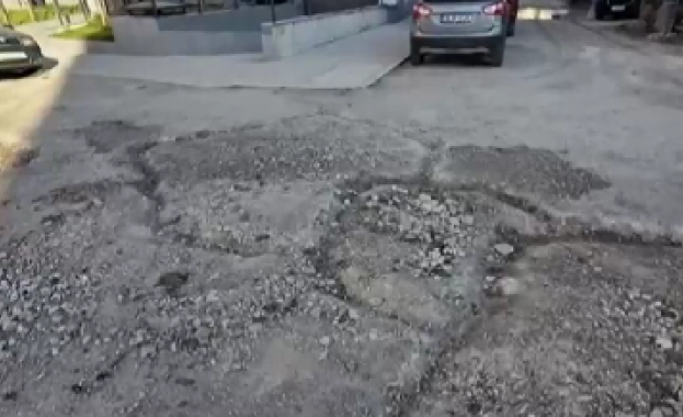 След серия от протести заради лошо състояние на участък в