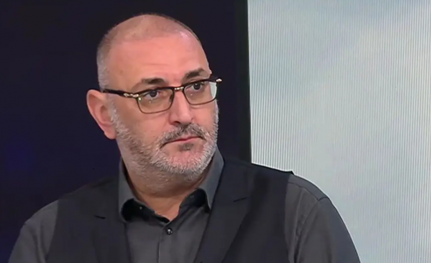 Милен Керемедчиев: Няма завой във външната политика на България към Украйна