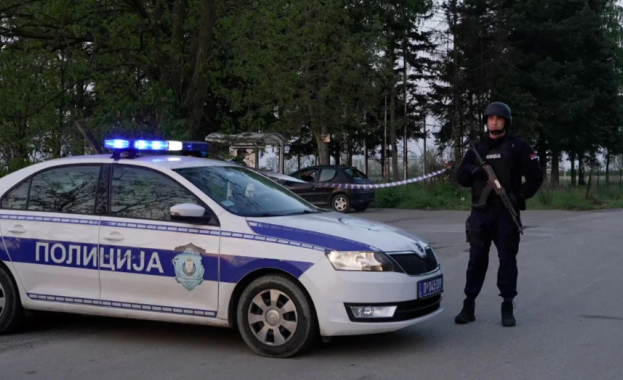 При стрелба станала снощи в двора на основно училище Свети