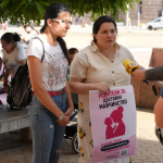 „Майчинството не е милостиня“: Родители отново на протест