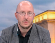 Икономистът Михаил Кръстев: За съжаление вече няма как да не теглим дългове