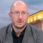 Икономистът Михаил Кръстев: За съжаление вече няма как да не теглим дългове