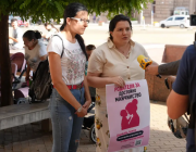 „Майчинството не е милостиня“: Родители отново на протест