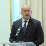 Радев: Идват до 8 нови американски самолета-цистерни, предлагаме да бъдат разположени в Безмер