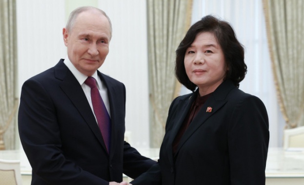 Руският президент Владимир Путин прие в Кремъл външния министър на