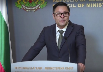 Правителството ще продължи диалога с „Райнметал“, но проектът е оставен без финансиране и правна рамка