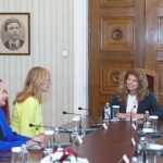 Президентът Йотова обсъди бюджета на ЕС, иновациите и високите технологии с еврокомисаря Екатерина Захариева