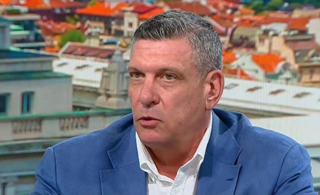 Политиката е ново поприще и аз като човек служил на