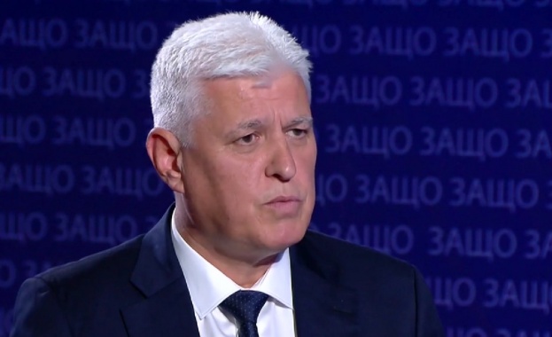 Ще гласувам за Илияна Йотова тя е отличен политик Това