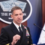 Тръмп замрази бомбардировките срещу Иран по съвет на командващия на CENTCOM
